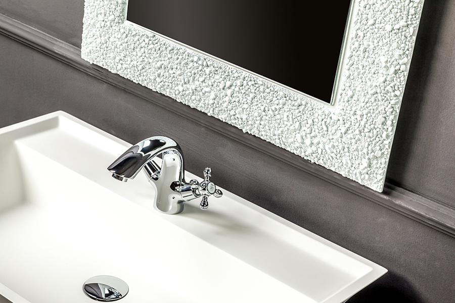 Зеркало AURA 60*90 белое, с подсветкой 537 Boheme Зеркало AURA 60*90 белое, с подсветкой 537 Boheme