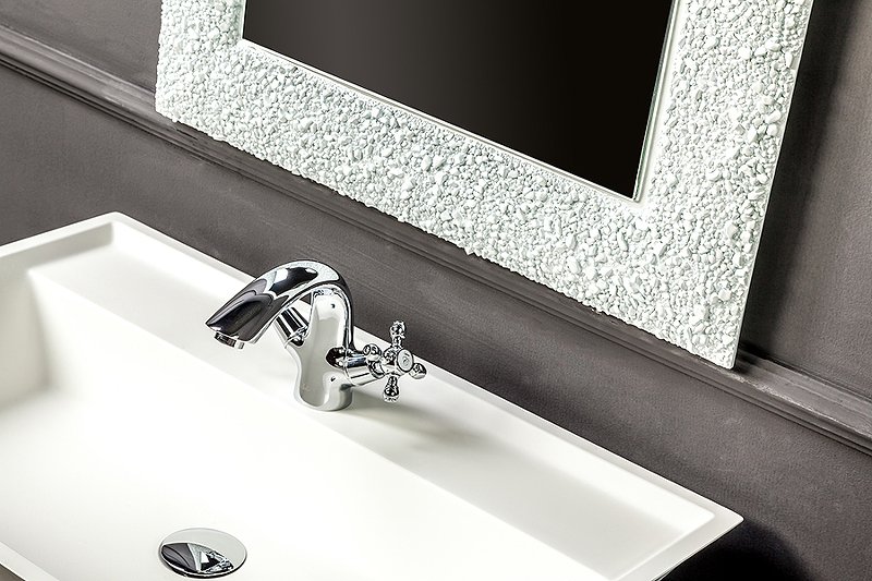 Зеркало AURA 60*90 белое, с подсветкой 537 Boheme Зеркало AURA 60*90 белое, с подсветкой 537 Boheme