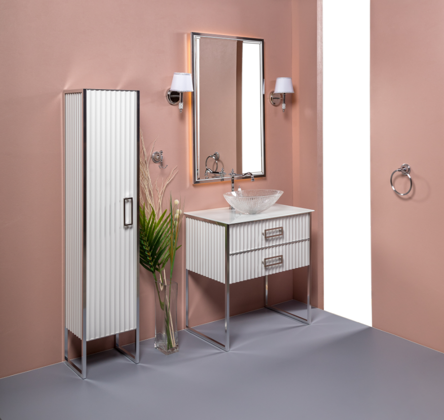 Зеркало MONACO с подсветкой 70*110CM глянец белая +хром 566-WCR Boheme Зеркало MONACO с подсветкой 70*110CM глянец белая +хром 566-WCR Boheme