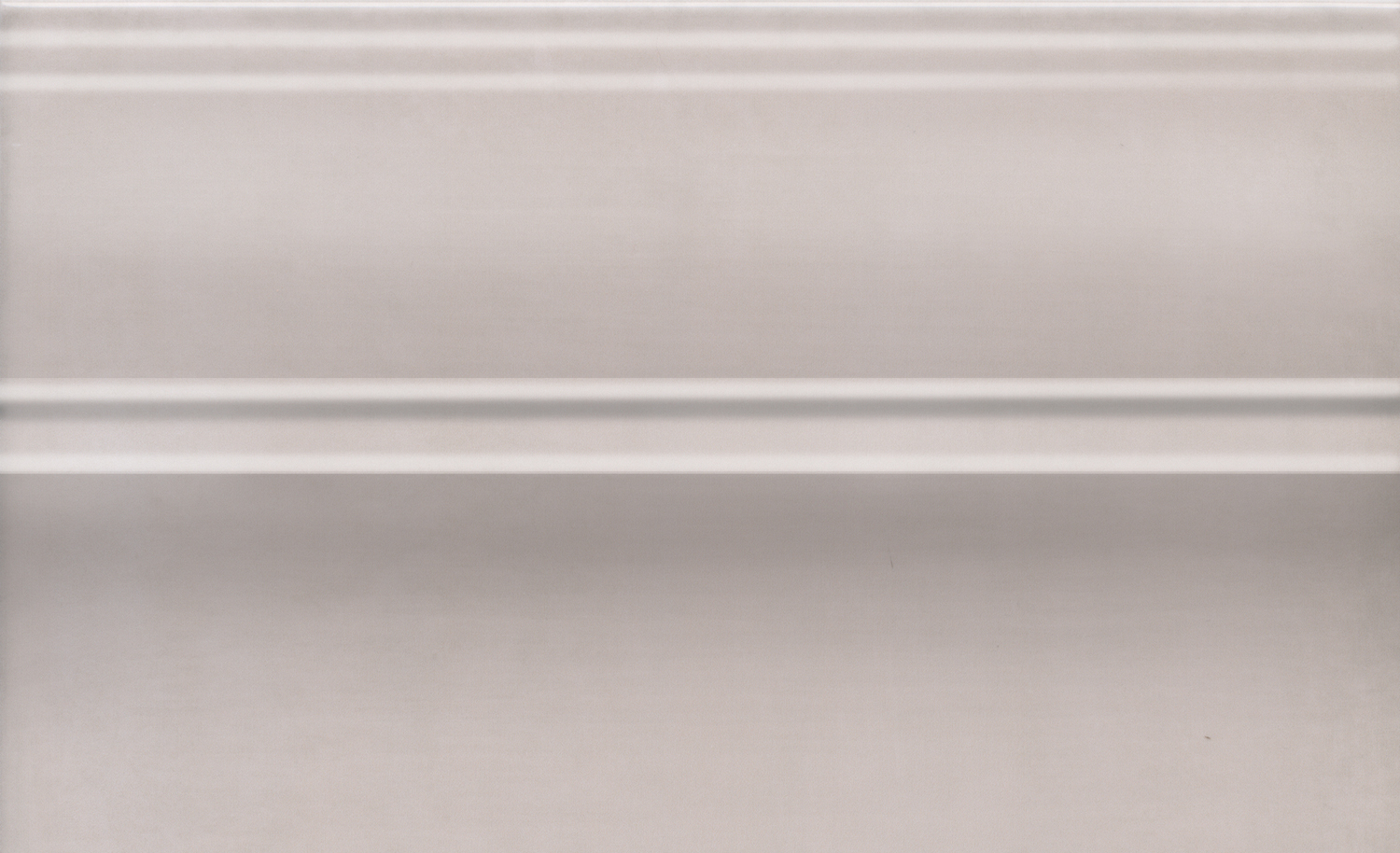 Плинтус FMB031 Левада бежевый глянцевый (15см*25см*15мм) (13шт/0,423м2) моноколор, шт Плинтус FMB031 Левада бежевый глянцевый (15см*25см*15мм) (13шт/0,423м2) моноколор, шт