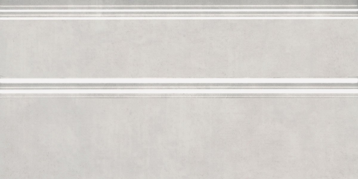 Плинтус FMA013R Сад Моне белый обрезной 30*15*17(1уп/8шт), шт Плинтус FMA013R Сад Моне белый обрезной 30*15*17(1уп/8шт), шт