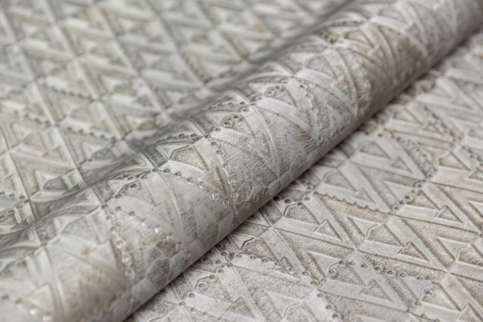 Обои KM7405 Коллаж мотив, серый Виниловые (1,06м*10,05м), шт Обои KM7405 Коллаж мотив, серый Виниловые (1,06м*10,05м), шт