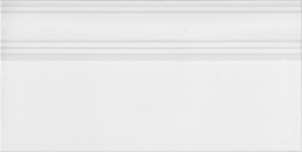 Плинтус FME006R Монфорте белый обрезной 20*40*16 (уп\6шт) , шт Плинтус FME006R Монфорте белый обрезной 20*40*16 (уп\6шт) , шт