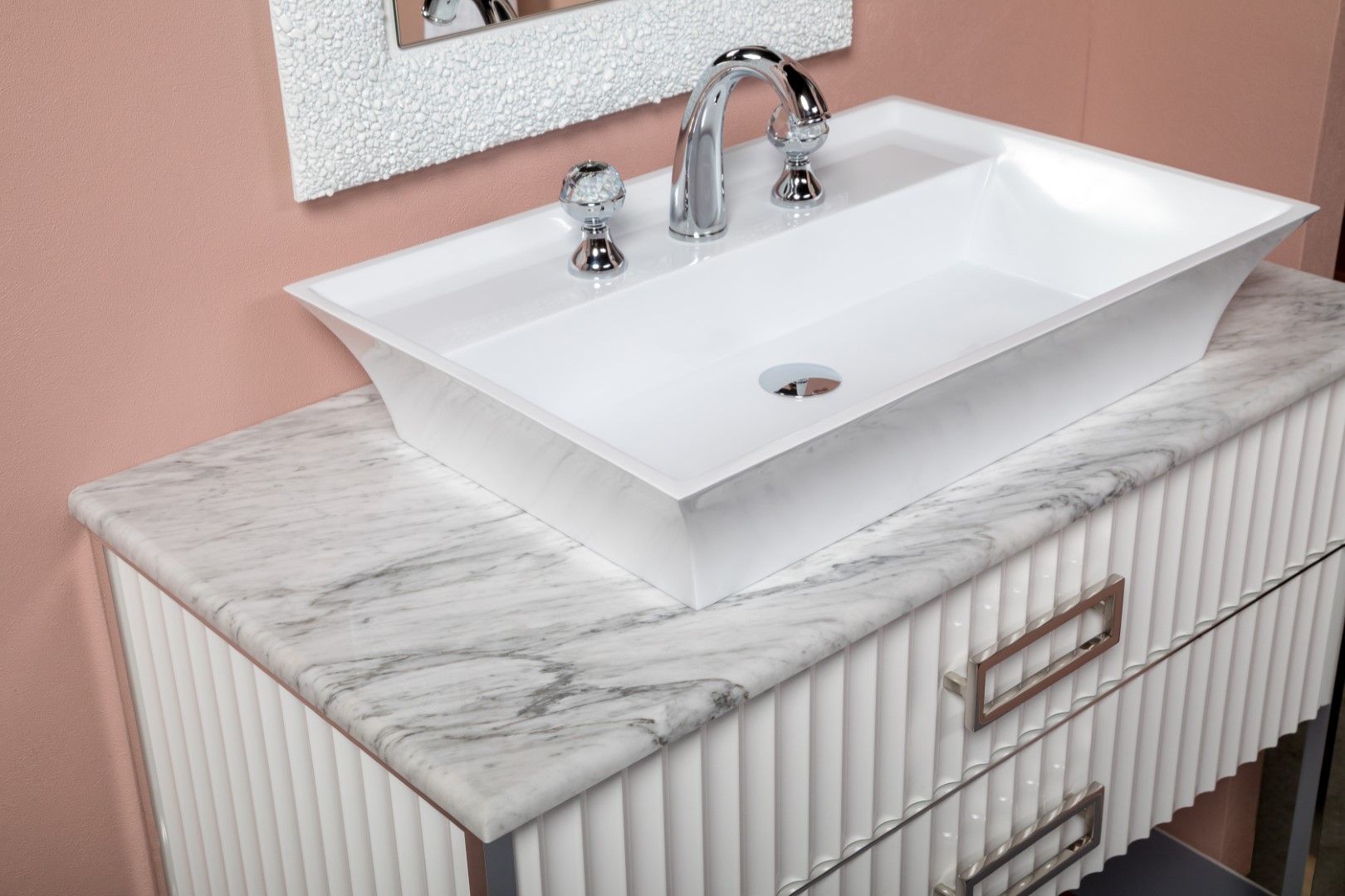 Столешница мрамор 111см Bianca Carrera под LV-6 чашу Столешница мрамор 111см Bianca Carrera под LV-6 чашу