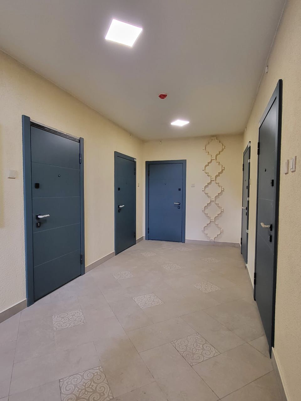 Плитка и керамогранит оптом в наличии с самыми большими скидками