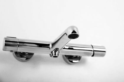 UNO Смеситель для ванны и душа, хром UNO-VASM-CRM UNO Смеситель для ванны и душа, хром UNO-VASM-CRM