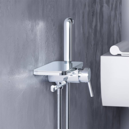 773500001 Jupiter, Смеситель монтируемый в стену с гиг. душем и полкой, Хром