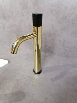 Смеситель Stick Gold-Black Смеситель Stick Gold-Black