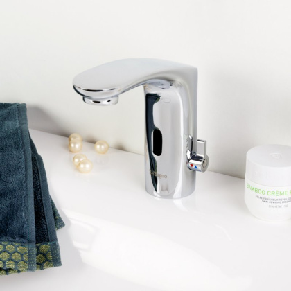 Электронный смеситель для раковины, хром ACQUA-ELV-CRM Электронный смеситель для раковины, хром ACQUA-ELV-CRM