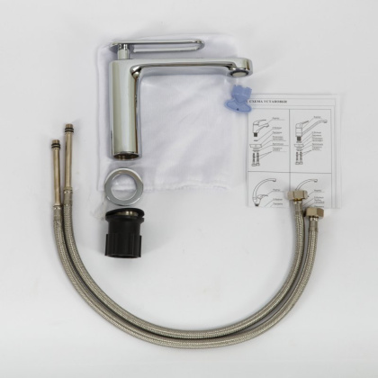 MOMENTO-LS-01-W0 Смеситель для раковины однорычажный, без донного клапана, хром