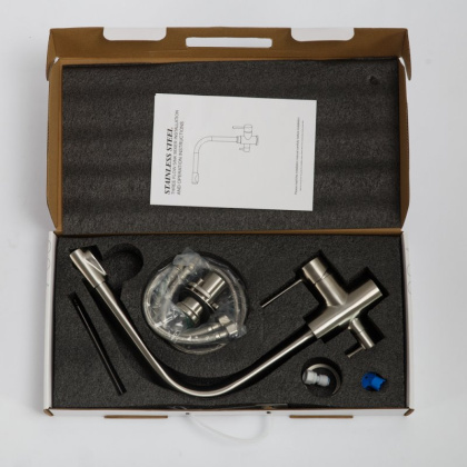 Смеситель для кухни с краном для питьевой воды, нержавеющая сталь, исполнение сатин BB-LAM15-IN Смеситель для кухни с краном для питьевой воды, нержавеющая сталь, исполнение сатин BB-LAM15-IN