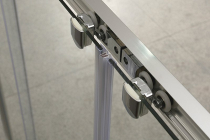 Душевая дверь BelBagno UNIQUE-BF-2-150/180-M-Cr Душевая дверь BelBagno UNIQUE-BF-2-150/180-M-Cr