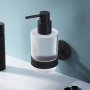 Стеклянный диспенсер для жидкого мыла X-Joy с настенным держателем, 15,1х6,8х10,8 см, черный, A85A36922