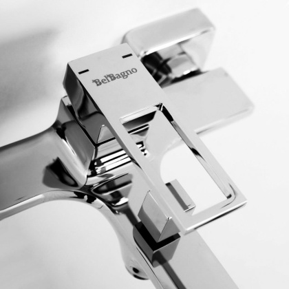 LUCE Смеситель для ванны и душа, хром LUC-VAS-CRM