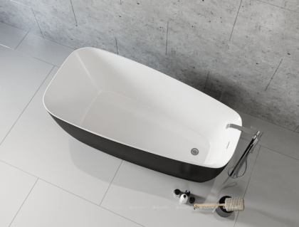 Акриловая ванна Aquanet Family Trend 170x78 90778 Gloss Finish (панель Black matte)