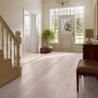 Ламинат Quick-step Perspective PER1304 Доска дубовая светл-сер лак (9мм/32кл/1,507м2) 1380*156, м2 Ламинат Quick-step Perspective PER1304 Доска дубовая светл-сер лак (9мм/32кл/1,507м2) 1380*156, м2