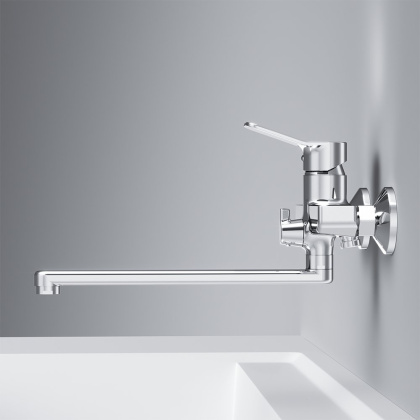 Смеситель Для ванны и душа с длинным изливом F85A90000 X-Joy