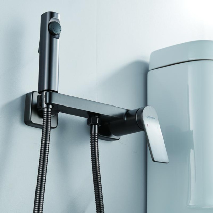 Смеситель с гигиеническим душем Shevanik S41T S4105T-1