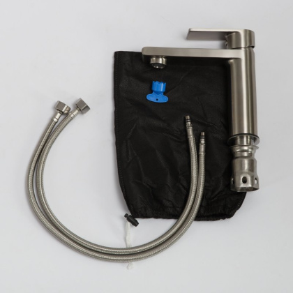 NOVA Смеситель на раковину, нержавеющая сталь NOV-LVM-IN NOVA Смеситель на раковину, нержавеющая сталь NOV-LVM-IN