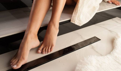 13701204 Душевой лоток Pestan Confluo Frameless Line 650 Black Glass Исполнение: Хром матовый, глянцевое черное стекло 