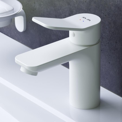 F43985A00 X-Joy, набор 3в1: Смеситель д/умывальника, Смеситель д/ванны/душа, душевой комплект, Белый, шт.