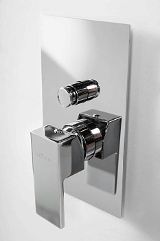 Встраиваемый однорычажный смеситель для душа с переключателем Cezares UNIKA-VDIM-03/24